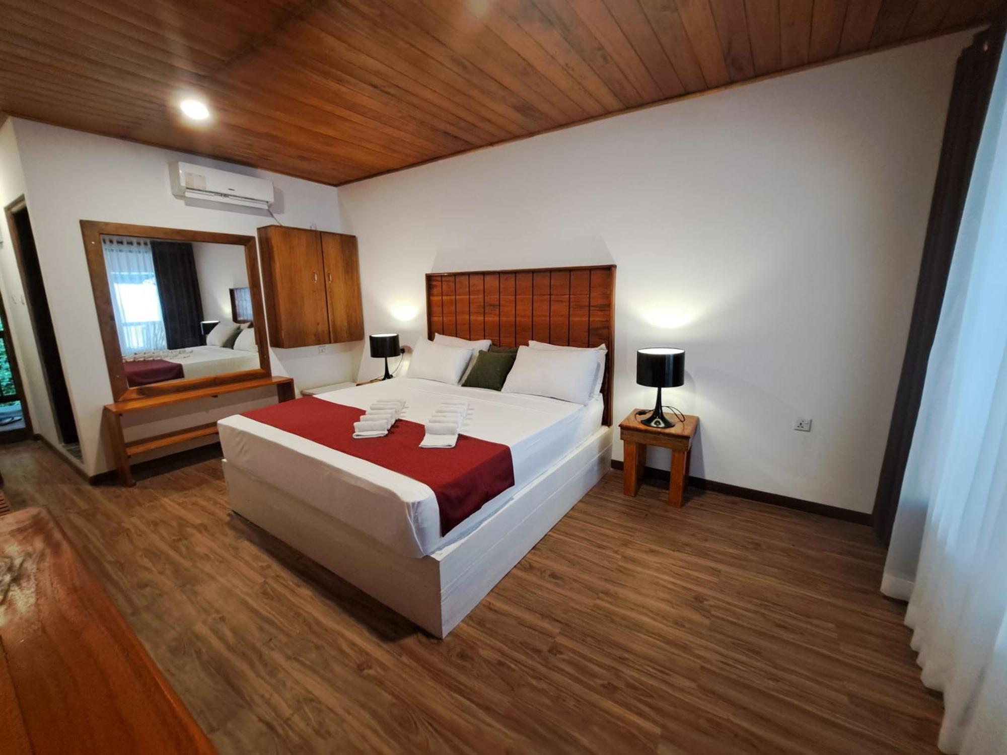 One World Mirissa Hotell Eksteriør bilde